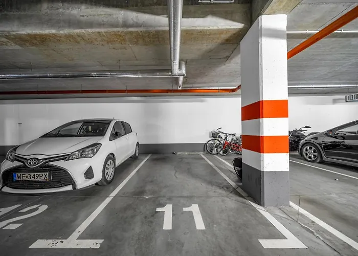 Leszno With Parking - By Rentujemy Apartment *