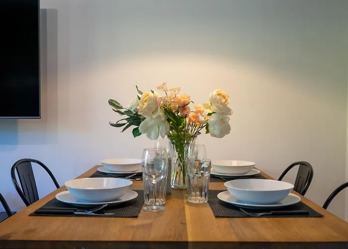 Leszno With Parking - By Rentujemy Apartment *