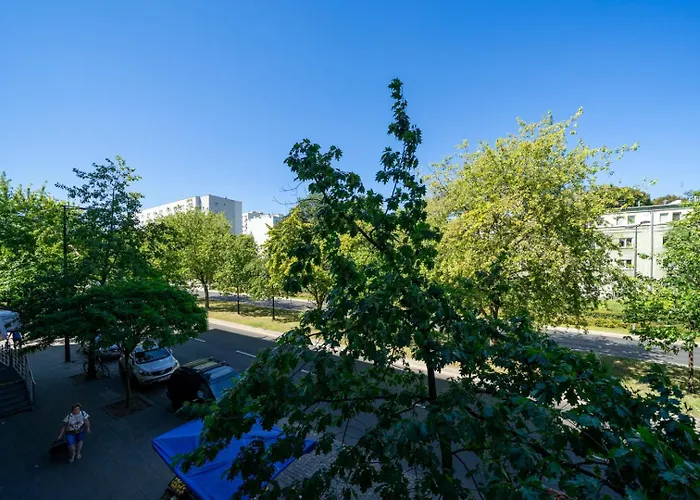 Apartment Leszno With Parking - By Rentujemy Warsaw