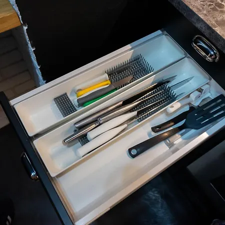 Leszno With Parking - By Rentujemy