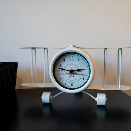 Leszno With Parking - By Rentujemy Lägenhet