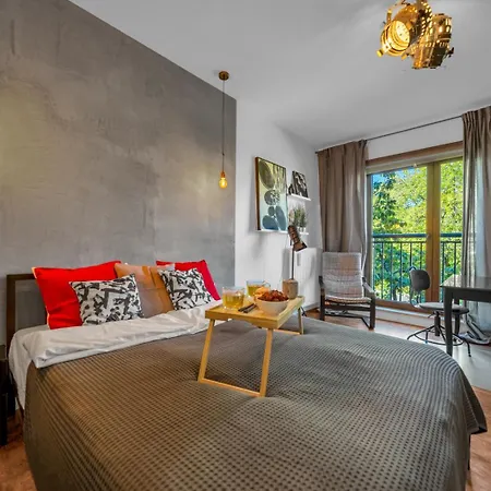 Apartmán Leszno With Parking - By Rentujemy